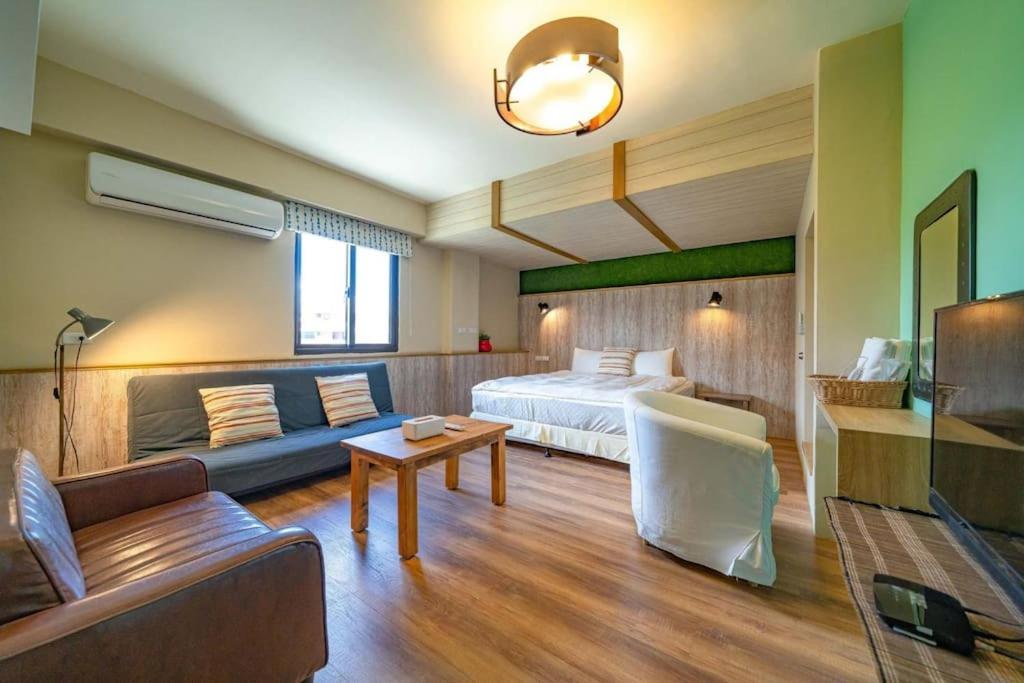 Hejia B&B Hualien City Exterior photo